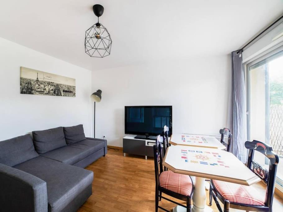 Les Paves De Prague - Appartement Pour 4 A 10 Minutes De Disneyland Paris 蒙泰夫兰 外观 照片