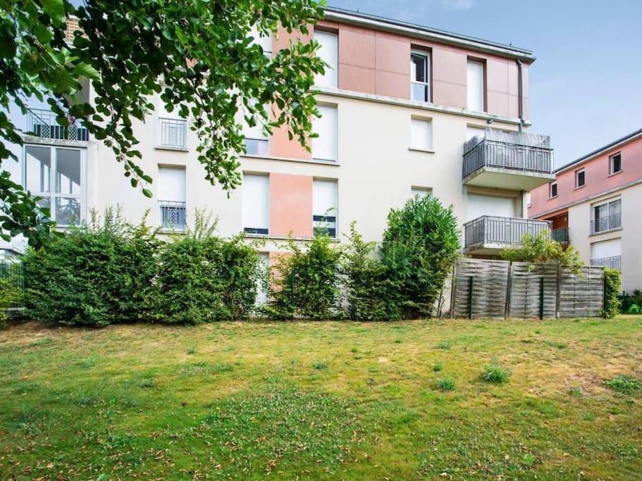 Les Paves De Prague - Appartement Pour 4 A 10 Minutes De Disneyland Paris 蒙泰夫兰 外观 照片